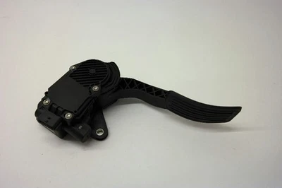 Nissan Altima 2010 acelerador pedal de gasolina  Foto 1 de 4