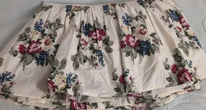 Guess Home Collection Floral Bed Skirt Dust Ruffle Size Queen  - Picture 1 of 14