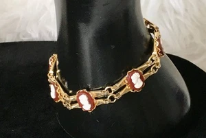 Bracciale Vintage Vittoriano Revival Muli Intagliata Celluloide Cammeo Tono Oro - Foto 1 di 16