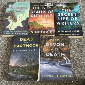 Crime Thriller Books Bundle X 5 Mystery Paperbacks Suspense Fiction  - Picture 1 of 16