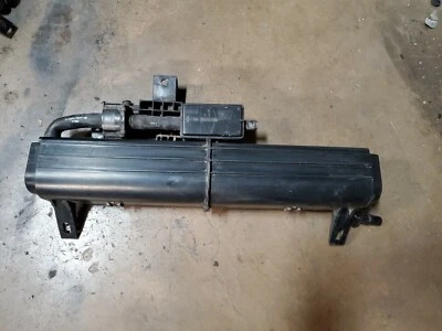 Jaguar XJ8 XJR 2004 2005 Vanden Plas bote de vapor de combustible bomba de detección de fugas Foto 1 de 2