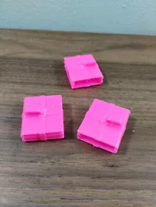 Mattel Barbie Bambola Diorama Accessorio Rosa Libri Cartelle - Foto 1 di 4