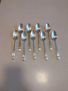 Holmes & Edwards Danish Princess Inlaid IS Silver Plate 9 Teaspoons  - Picture 1 of 3