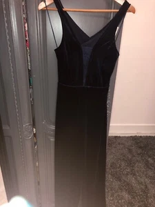 Romeo + Juliet Couture Samt Jumpsuit Gr. M dunkelblau Neu mit Etikett - Bild 1 von 9