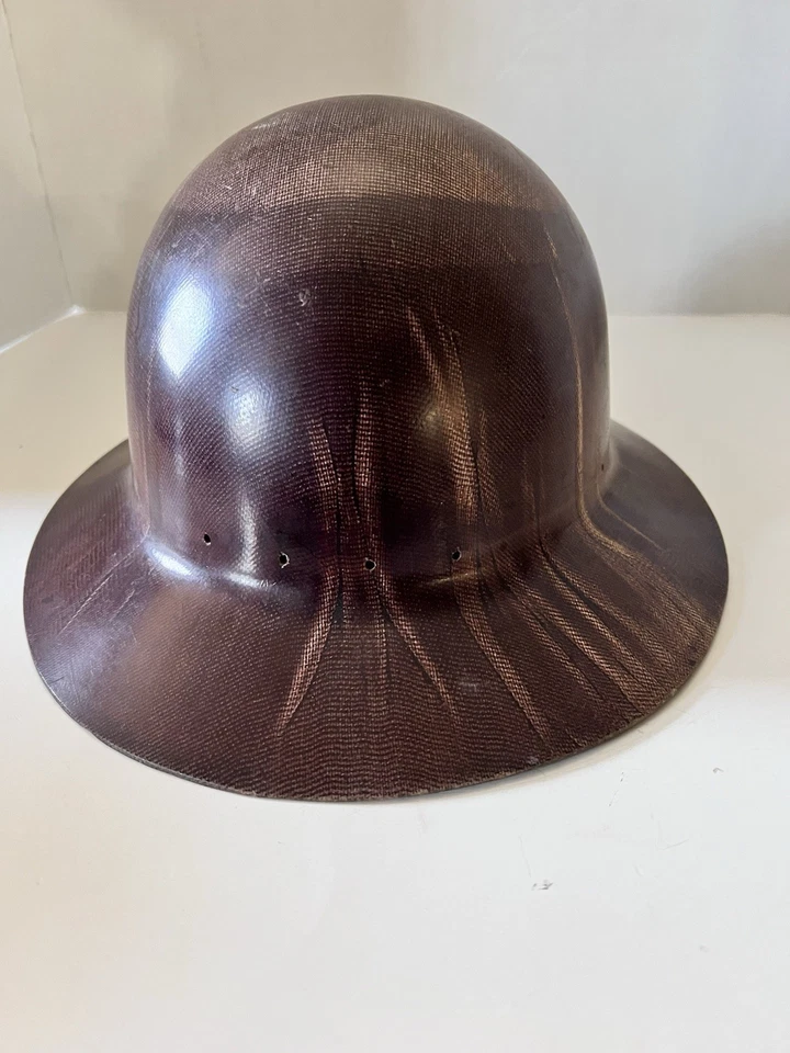 Винтажная каска MSA Skullgard с полями из стекловолокна (без комплекта подвески) - Изображение 1 из 4