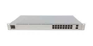Commutateur Gigabit PoE 16 ports Ubiquiti UniFi 16 PoE USW-16-PoE - Photo 1/3