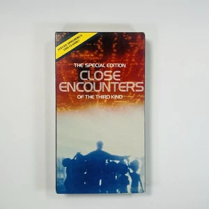 Close Encounters of the Third Kind (VHS, 1988) Special Edition – Rare – Like New - Picture 1 of 4