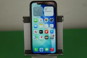 Apple iPhone 11 - 64 GB - Negro (Desbloqueado)-¡BUENO! - Imagen 1 de 11
