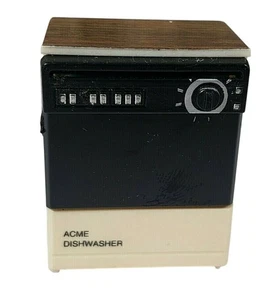 Acme Lavastoviglie Miniatura Frigorifero Calamita Casa delle Bambole Kitsch Vintage 1992 - Foto 1 di 4