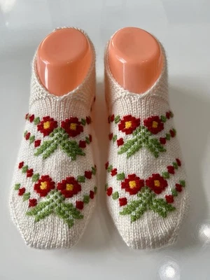 Handgestrickte Hausschuhe Gr 38/39 neu ungetragen  Patik %100 Baumwolle - Bild 1 von 4