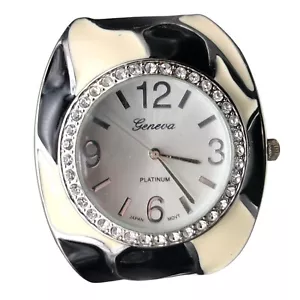 Vintage Geneva Platinum Watch 6964 Cow Cuff Bracelet Clear Crystal Sparkle New B - Picture 1 of 8