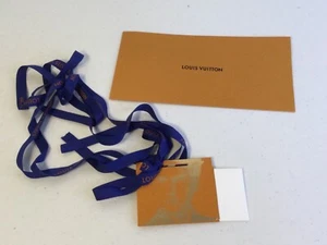 LOUIS VUITTON Small Card/Bow & Folded Card. NEW. - Picture 1 of 5