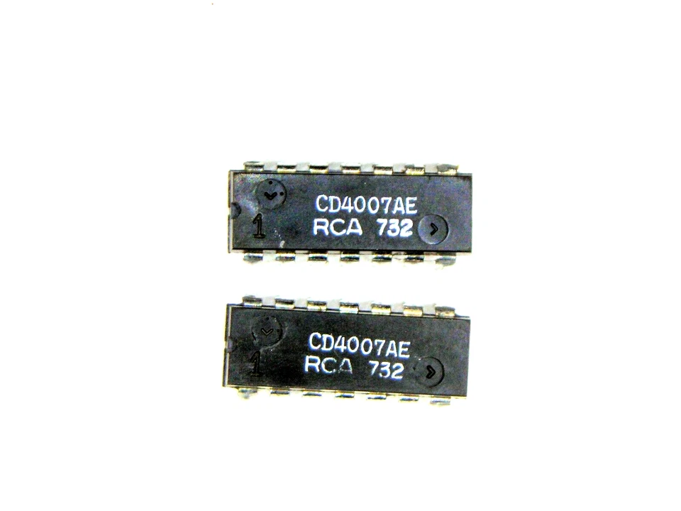CD4007AE  "Original" RCA  14P DIP CMOS IC  2  pcs - Image 1 of 1