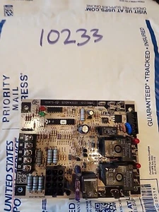 OEM LENNOX 100973-02 FURNACE CONTROL BOARD HVAC USA SELLER FREE SHIPPING - Picture 1 of 5
