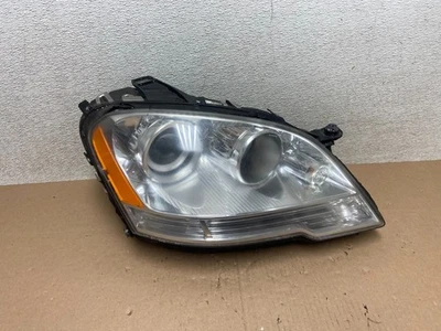 Faro halógeno pasajero derecho Mercedes-Benz Clase ML 2009-2011 OEM R5014 DW Foto 1 de 4