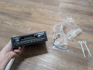 Raro autoradio lettore cassette Kenwood KRC-107S OLD SCHOOL 1999 NON TESTATO  - Foto 1 di 9