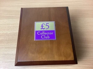 Danbury Mint £5 Coin Collector Wooden Box 26 Slots - Picture 1 of 12