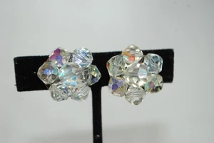vintage aurora borealis crytal clip on earrings - Picture 1 of 5