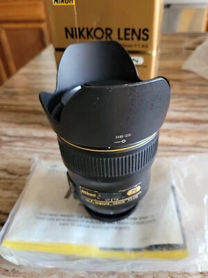 Nikon Nikkor AFS AF-S 35mm f1.4 G Lens 244171 - Image 1 of 4