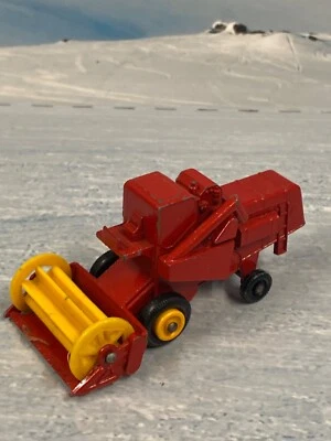 Lesney MATCHBOX No.65 Claas Combine Harvester with - Image 1 of 4