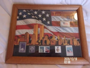 TORRES GEMELAS - WORLD TRADE CENTER MANHATTAN impuesto a la bandera de EE. UU. + 8 Estampillas de Correo - Imagen 1 de 4