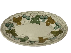 Vineyard von Metlox-Poppytrail-Vernon Ware 9 3/4" Ovale Servierplatte - Bild 1 von 2