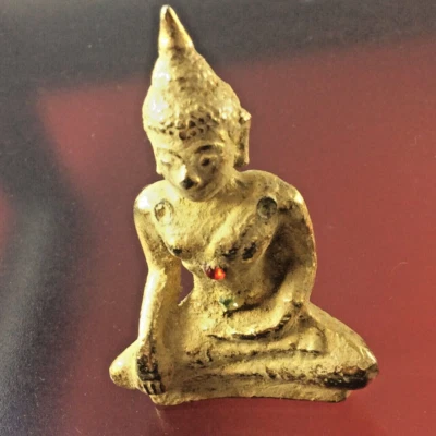 Amuleto Buda Tailandês Phra Chiang Saen Raro Poder Sagrado Riqueza Magia Vintage Charme - Imagem 1 de 4