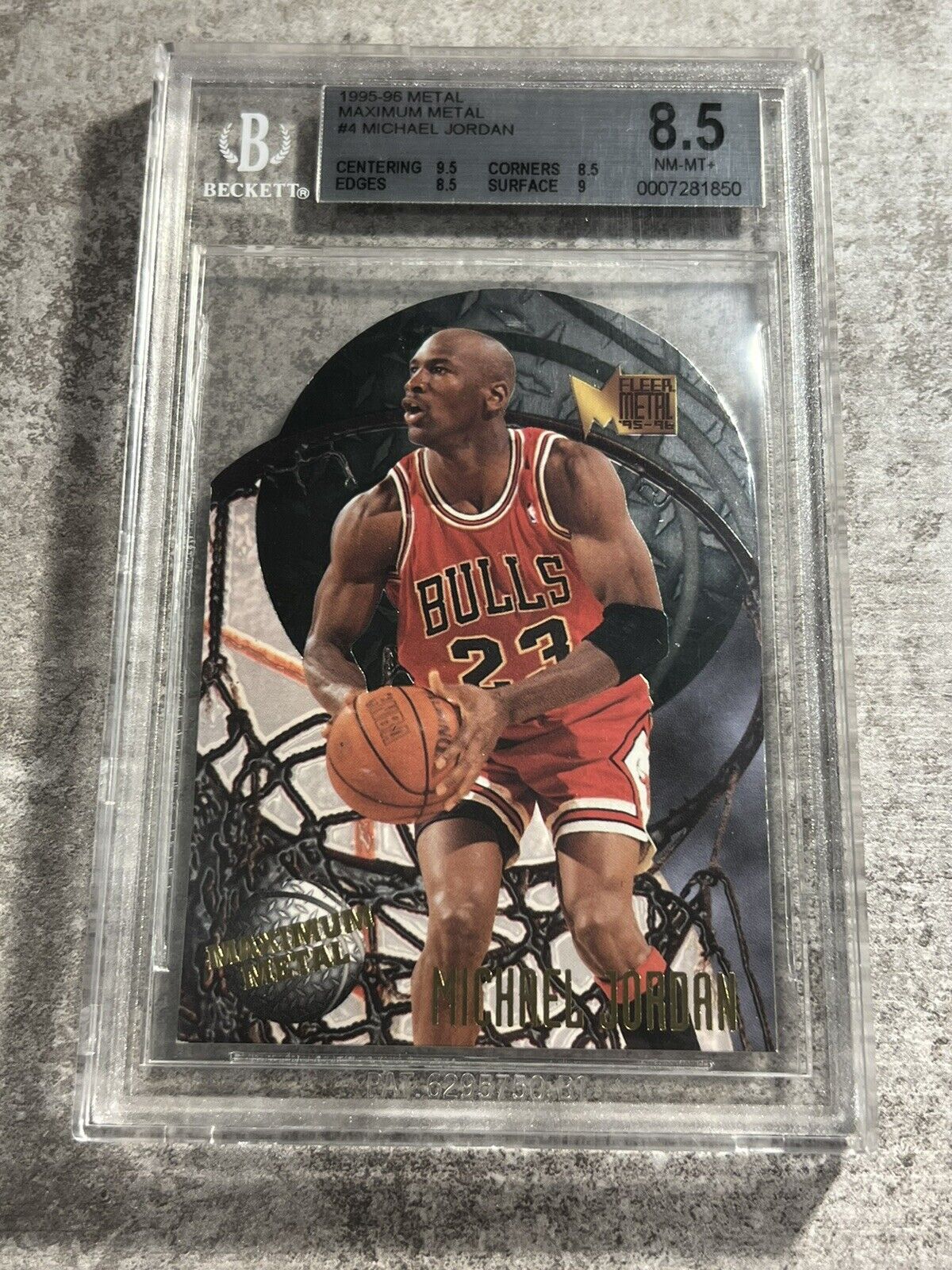 1995-96 Metal Maximum Metal Die Cut Michael Jordan BGS 8.5 #4