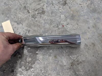 Manija exterior puerta trasera izquierda Ford Explorer 2015 BB5Z-7822404-BA 2011-2019 X Foto 1 de 4