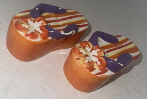 Isle Of Palms ,SC salt and pepper shakers sandals Orange/Purple/White Ceramic - Picture 1 of 7