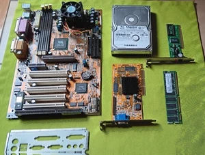Tekram P5M3-A+ Socket 7 - AMD-K6-2-500MHz / Windows 2000 Professional - Zdjęcie 1 z 12