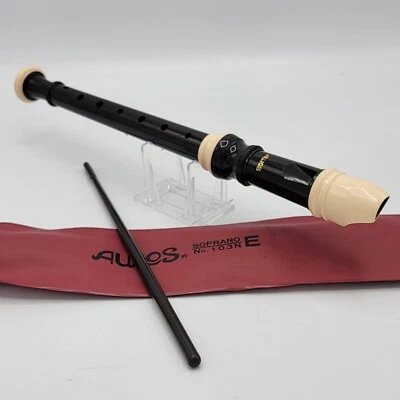 Aulos Soprano E Recorder In the Original Case No. 103N - Image 1 of 4