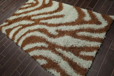 5' x 8' Modern 100% Nylon Shag Area Rug 5x8 Brown - Image 1 of 4