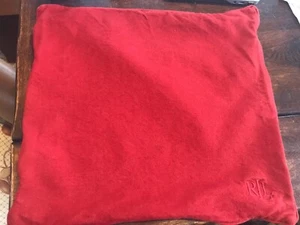 Ralph Lauren, Kissenbezug mit Monogramm 22”x 21” 100 % Baumwolle weinrot/rot/burgund - Bild 1 von 5