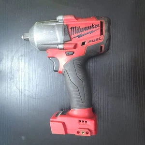 Milwaukee M18 FUEL 18V 1/2'' Mid-Torque Schlagschrauber - 2861-20 GEBRAUCHT - Bild 1 von 2