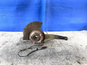 2011 - 2015 JEEP GRAND CHEROKEE SRT8 OEM FRONT DRIVER LEFT SPINDLE KNUCKLE HUB - Picture 1 of 8