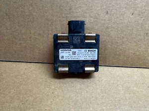 OEM 2017 2018 2019 HONDA CRV CRUISE CONTROL DISTANCE RADAR SENSOR 36801-TLA-A05 - Picture 1 of 6