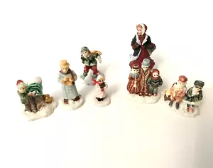 LOTE de accesorios en miniatura para gente de pueblo de Navidad para niños villancicos - Imagen 1 de 10