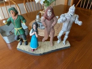 Hand Carved Wizard of Oz Figures~ 10" Tall ~(Scarecrow, Lion, Tin Man, Dorthy) - Picture 1 of 9