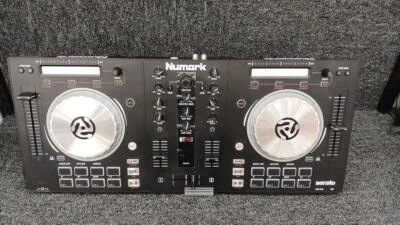 Numark Serato Fiesta Mezcla Dj Controlador - Excelente Laboral Estado Japón - Imagen 1 de 4