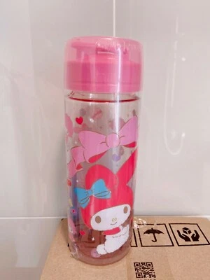 Sanrio My Melody милая большая бутылка для воды (около 890 мл) - Изображение 1 из 3