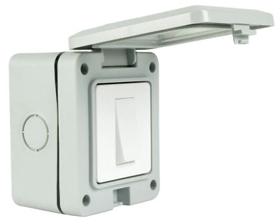 Garden and Wet Room Weatherproof 1 Gang 2 Way Outdoor / Indoor Light Switch - Image 1 of 4