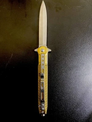 Wartech Pocket knife + 4 Extra Pocket Knifes - Image 1 of 4