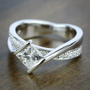 Anillo de compromiso para mujer de 2 quilates corte princesa bypass diamante acabado oro blanco 14 K - Imagen 1 de 9
