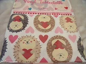 NEW Valentine HEDGEHOG Love TABLECLOTH 60" Round Red Pink HEARTS - Picture 1 of 3
