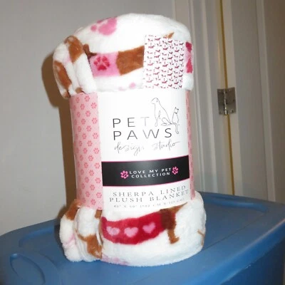 Dachshund Valentine Love My Pet Sherpa Lined Plush Blanket Throw Hearts NEW - Image 1 of 4