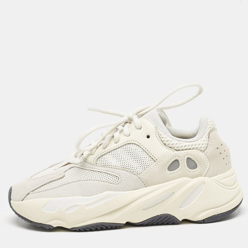 Sneakers analogiche Yeezy x Adidas panna scamosciate e mesh Boost 700 taglia 39 1 3