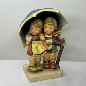 Hummel Vintage Stormy Weather Goebel Figurine 6" Boy And Girl Umbrella W Germany - Picture 1 of 14