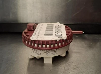 Interruptor de presión de lavadora, control de nivel para Speed Queen P/N: F0340345-00P [USADO] Foto 1 de 4