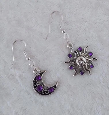 Tibetan Silver Sun & Moon Purple Diamante Odd 925 Silver Hook Earrings Foto 1 de 4